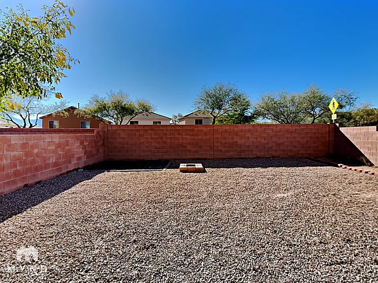 783 W Flaming Arrow Dr — Photo 26
