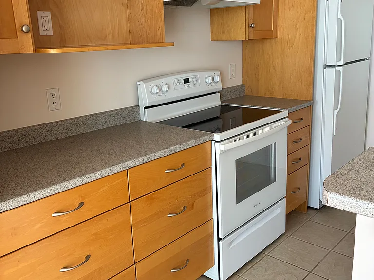 7 Horizon Ct #1605 — Photo 14