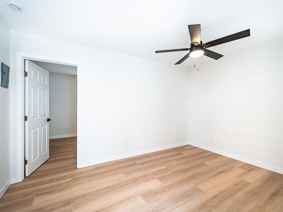 1st image of 4348 50th St APT 1