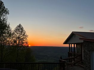 517 Dun Lukin Dr, Spring City, TN 37381