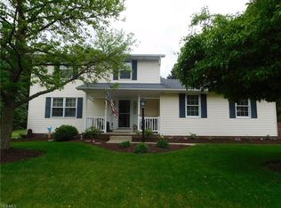 1640 Bennington Cir SW, North Canton, OH 44709