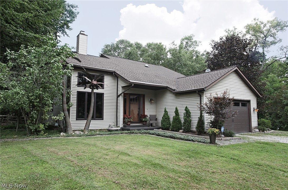 35685 Chardon Rd, Willoughby Hills, OH 44094 | Zillow