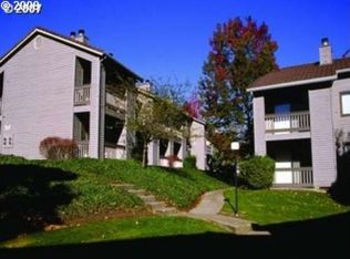 9290 SW 146th Ter APT J-3, Beaverton, OR 97007