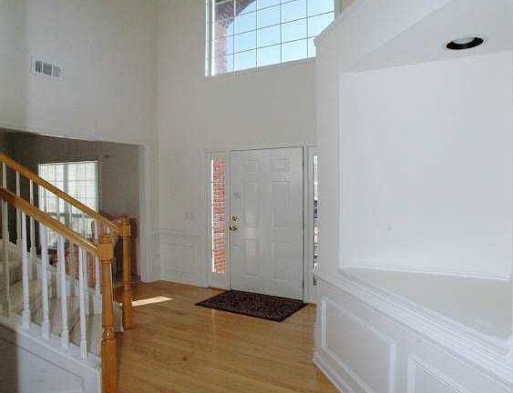 2nd image of 1419 Fairdale Ct