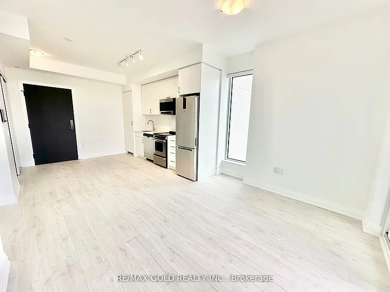 412 Silver Maple Rd #515 — Photo 17