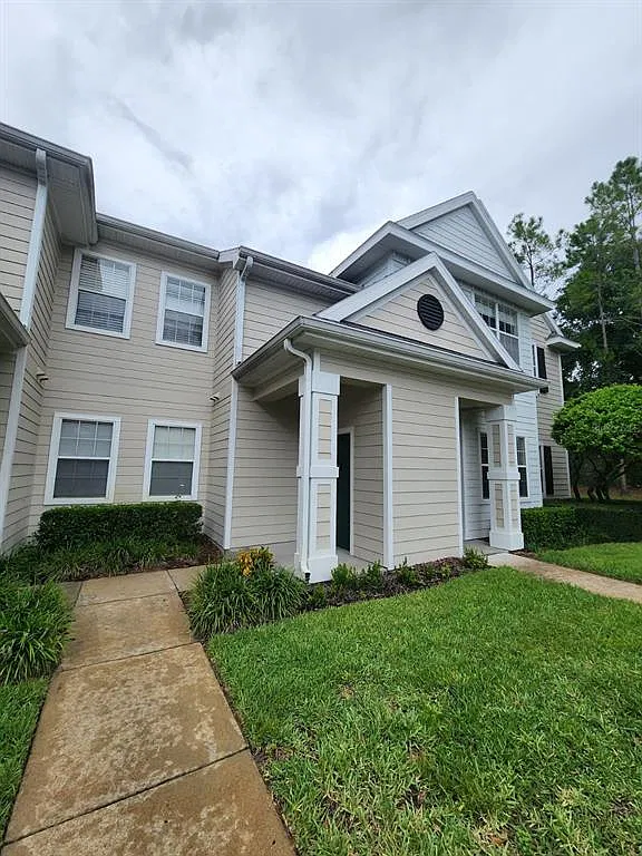 3 bed, 2.0 bath, 1453 sqft, $2,150 — Photo 1
