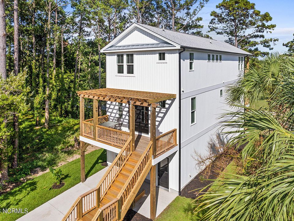 1st image of 5110 Minnesota Drive SE