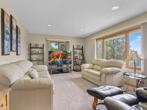 14641 Dmc Hwy #99, Burlington, IA 52601