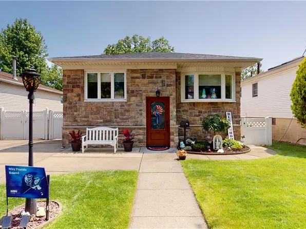 22 Ashland Ave E, Staten Island, NY 10312