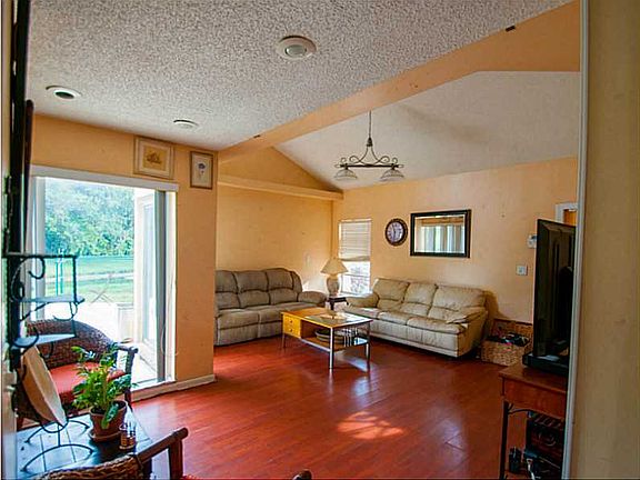 3rd image of 1189 NW 90th Ln