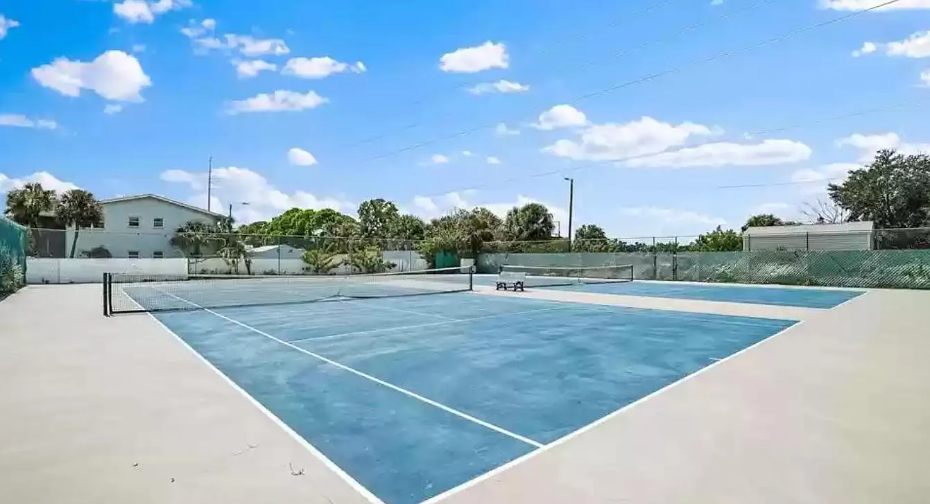 2 bed, 930 sqft, $2,200 — Photo 4