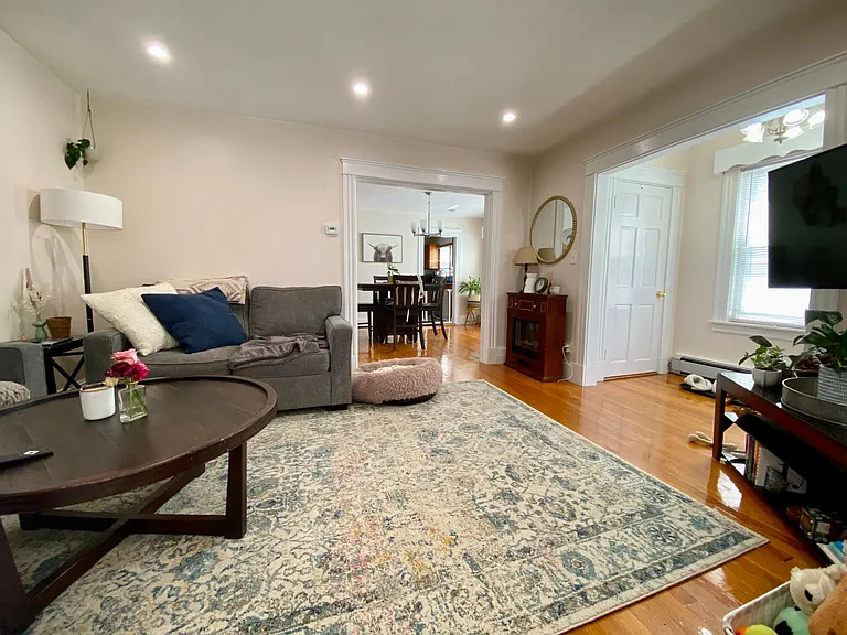71 Edenfield Ave — Photo 4