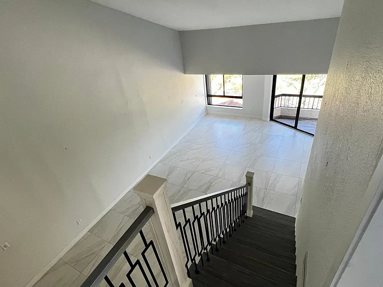 730 Coral Way #302 — Photo 21