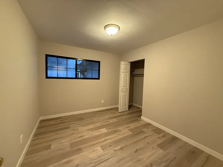 1433 Stahl St — Photo 3