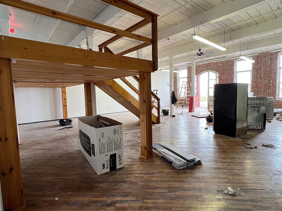 1st image of 1732 N 5th St #504