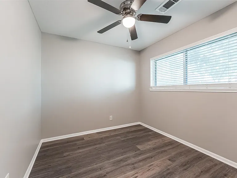 7015 Pine Vista Ln — Photo 21