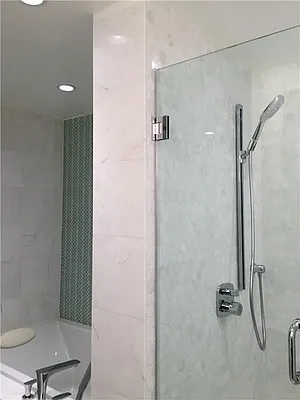Rented by Macklowe Investment Properties | media 17