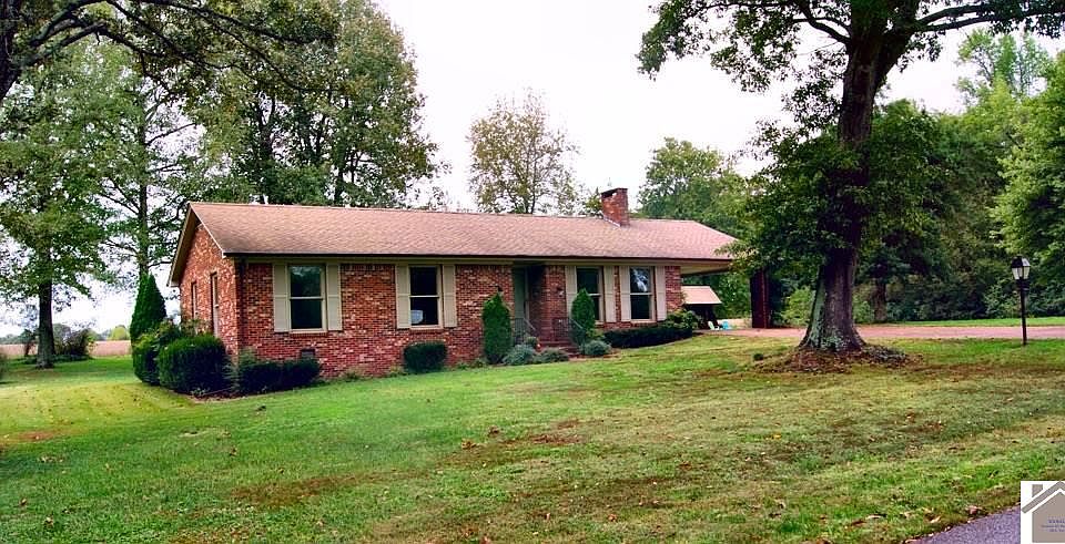 1st image of 185 King Richard Dr