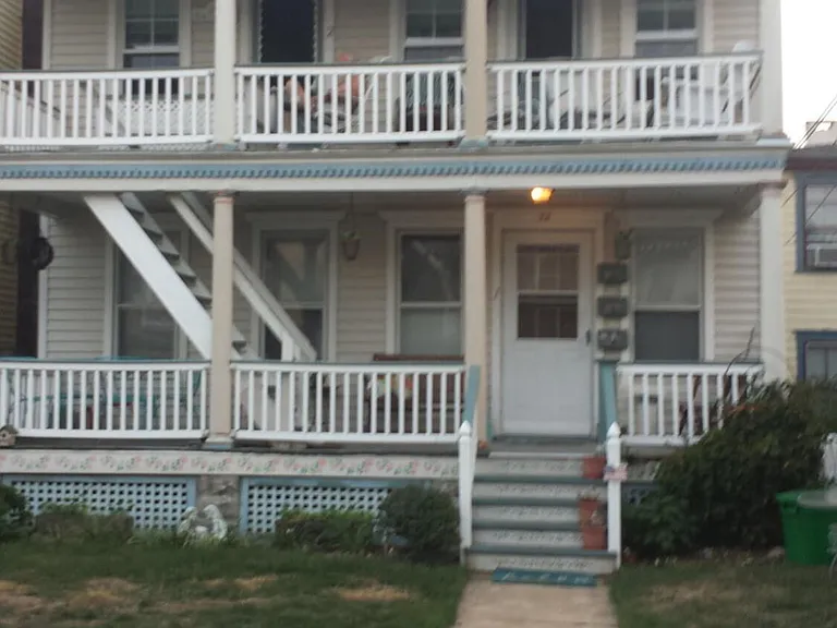 22 Webb Ave #2 — Photo 9