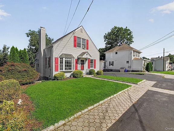 3rd image of 210 Tate Avenue