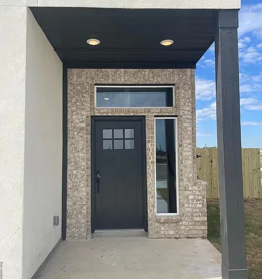 125 Micah Point #B — Photo 2