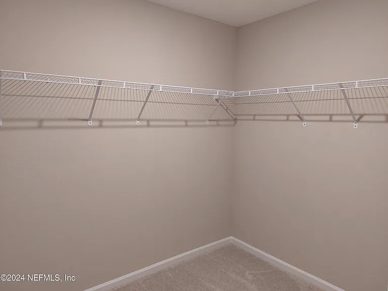 12911 Josslyn Ln — Photo 10