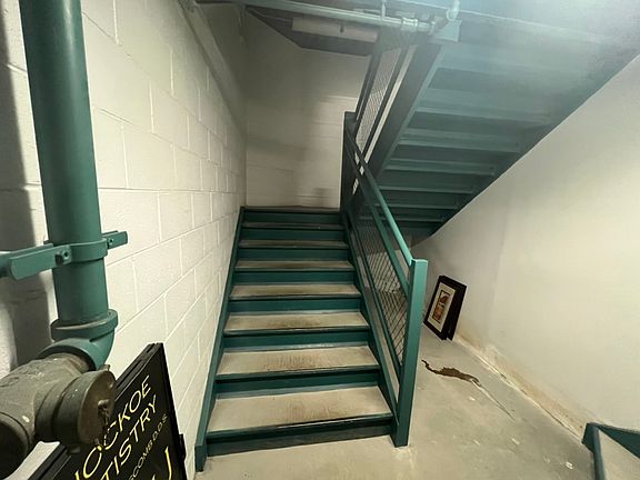 Stairs option available too