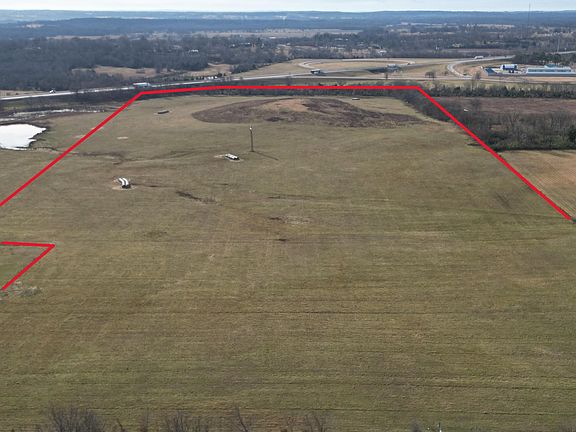 3rd image of 441775 E 260th Rd