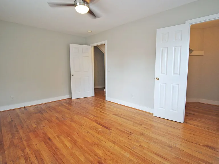 1141 Virginia St — Photo 4