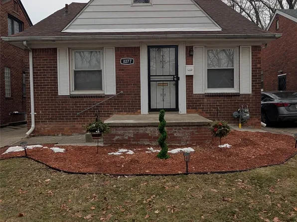 8277 Sussex St, Detroit, MI 48228