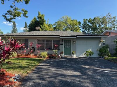 1026 8th Ave NW, Largo, FL, 33770