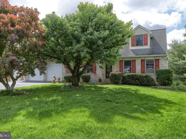 1818 Janet Ave, Lebanon, PA 17046