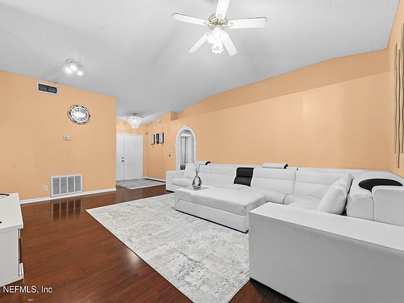 5th image of 2656 Lantana Lakes Dr E