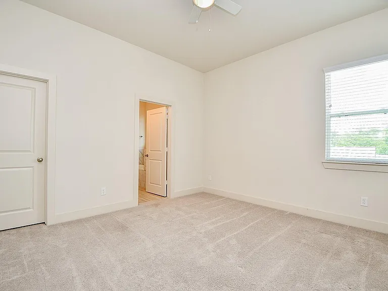 9444 Kerrwood Ln — Photo 11