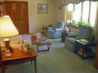 11315 Castelar Cir, Omaha, NE 68144