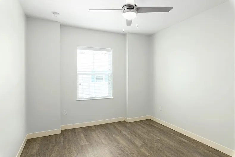 1 bed, 750 sqft, $634 — Photo 3