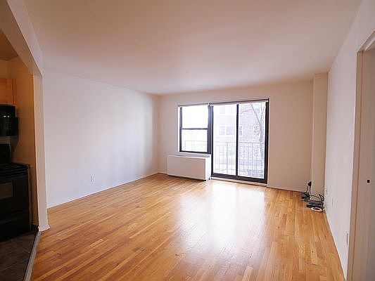 1st image of 70 E 12th St APT 3C