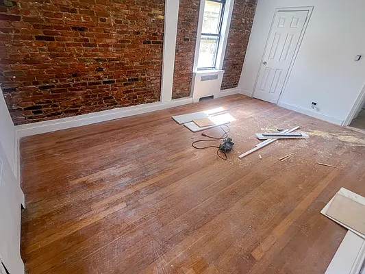 Rented by Voro New York | media 8