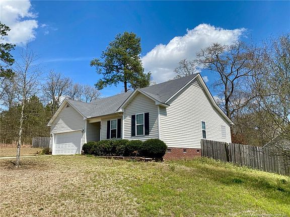 3rd image of 210 Wolfbridge Dr