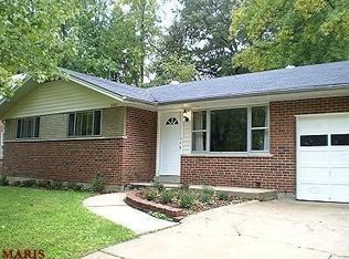 8807 Glenwood Dr, Saint Louis, MO