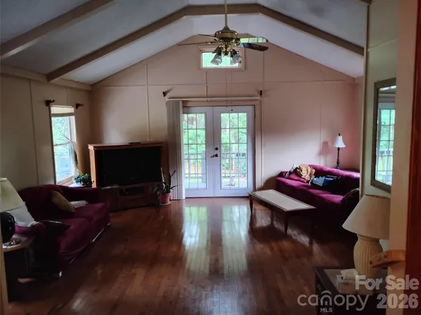 214 Big Bear Blvd, Old Fort, NC 28762