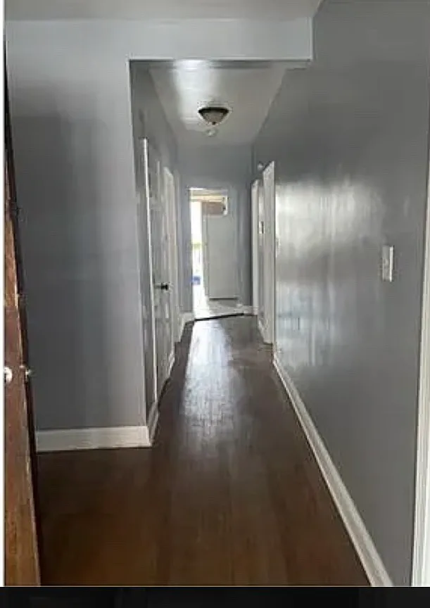 3 bed, 1300 sqft, $1,799 — Photo 2