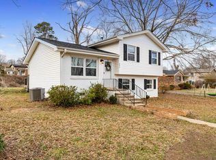 406 Old Farm Rd, Moore, SC 29369