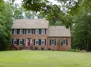 1159 Irvine Dr, Forest, VA 24551