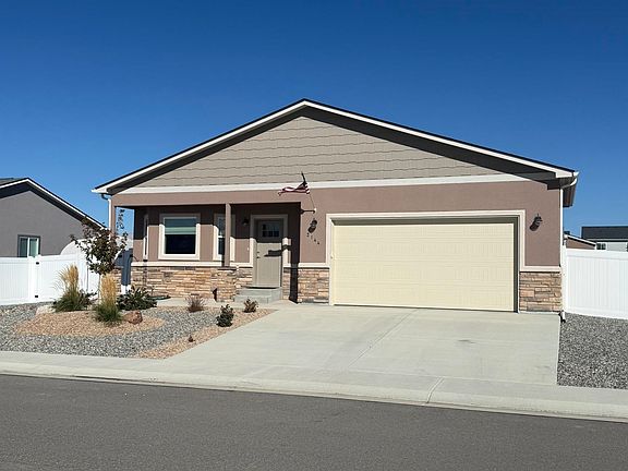 2nd image of 2144 Brookfield Dr