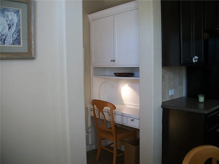933 Heritage Springs Trl — Photo 7