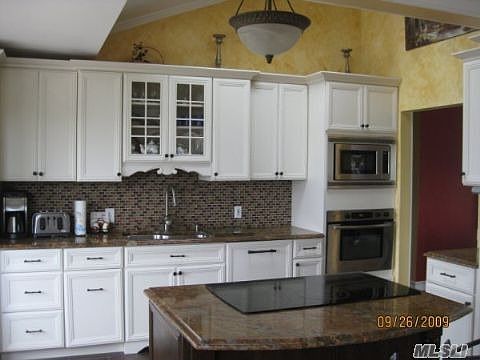 1st image of 27 Florence Ave