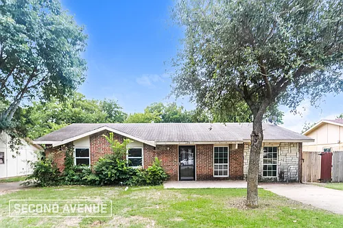 124 Cambridge Dr Photo 1 124 Cambridge Dr Photo 1