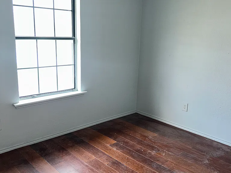 4957 Miller Ave — Photo 3