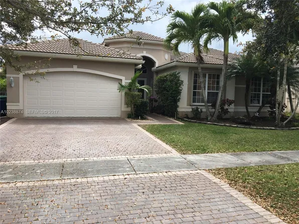 18580 SW 44th St, Hollywood, FL